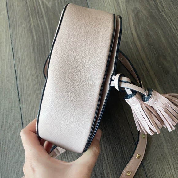 Victoria Secret blush cross body purse - Picture 10 of 10